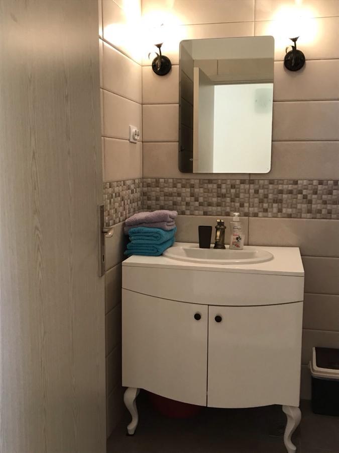 Apartmani Roganovic Luštica Exterior foto